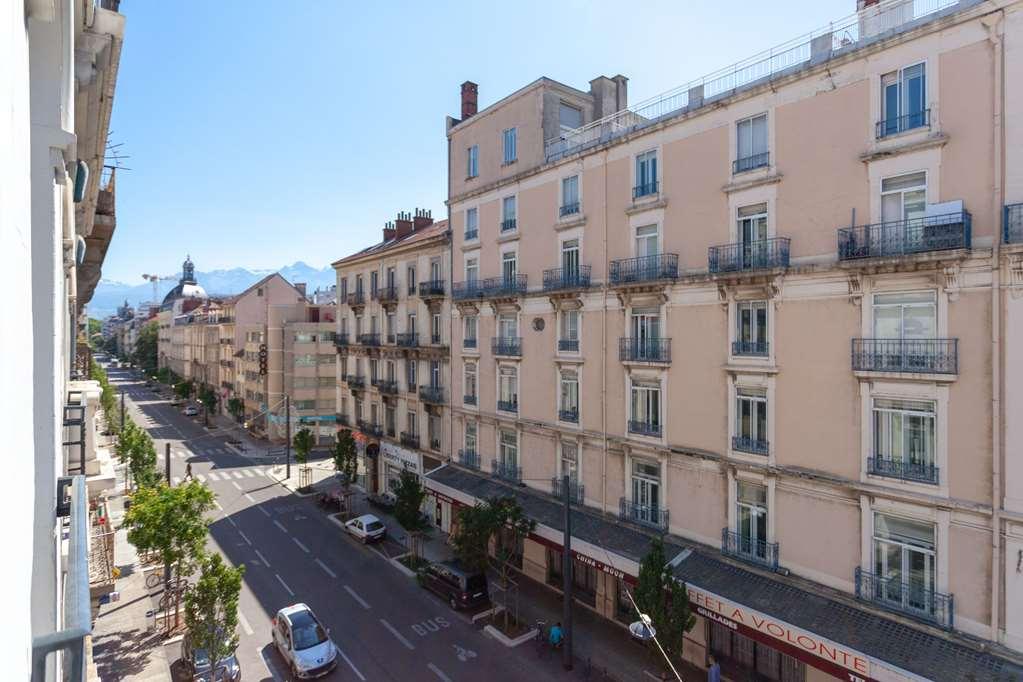 Campanile Grenoble Centre Gare Hotel Kültér fotó