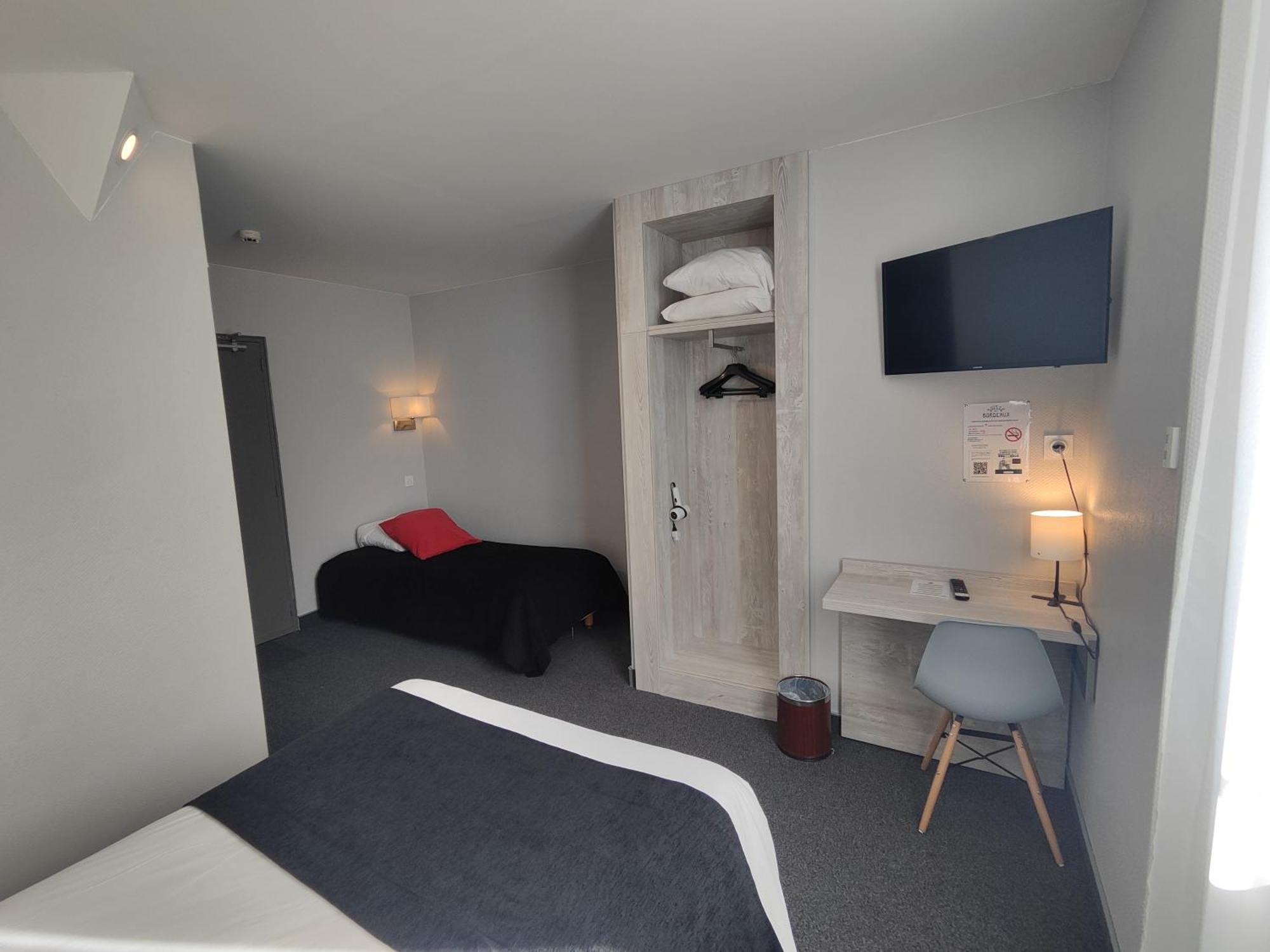 Campanile Grenoble Centre Gare Hotel Kültér fotó