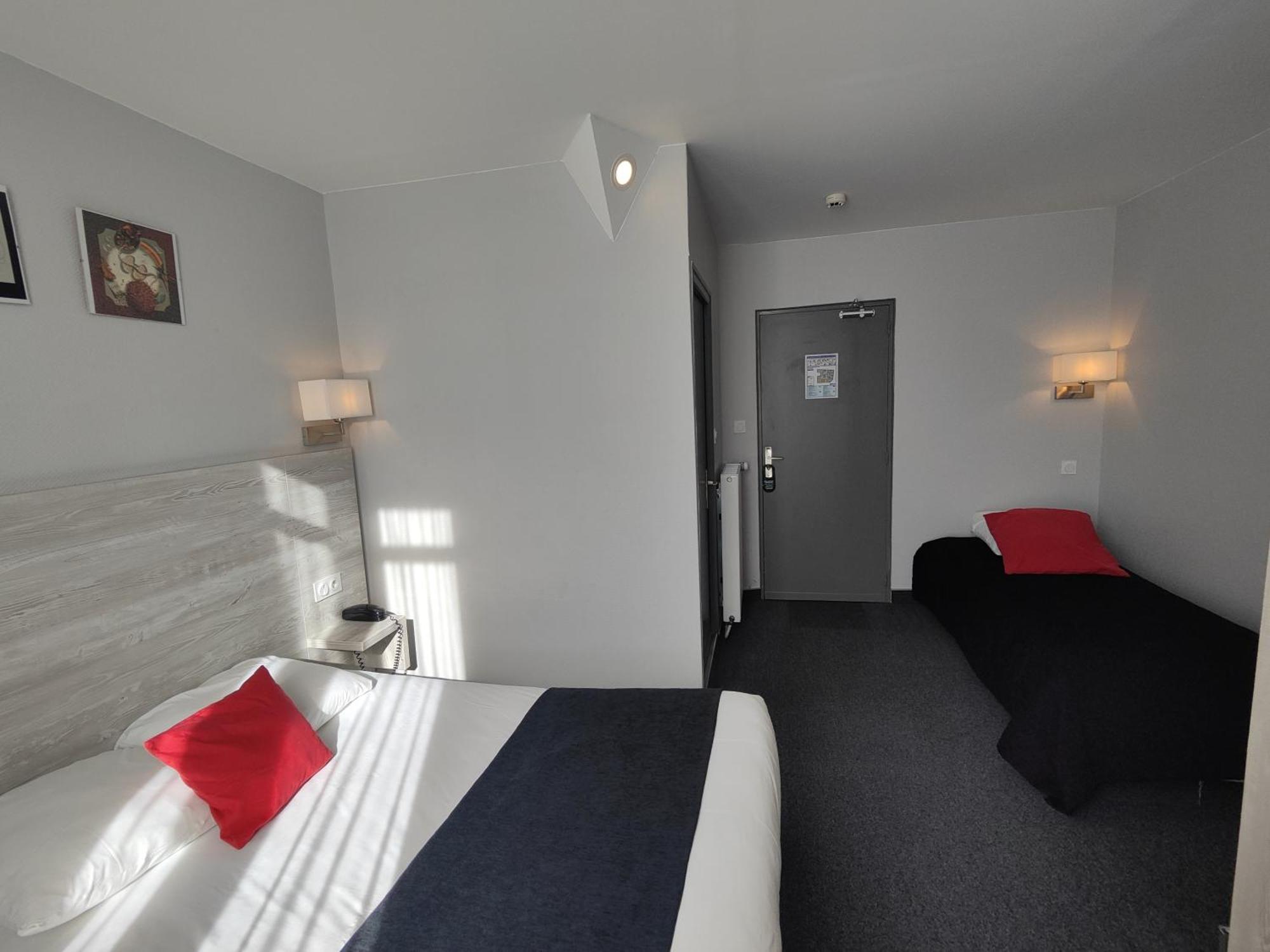 Campanile Grenoble Centre Gare Hotel Kültér fotó